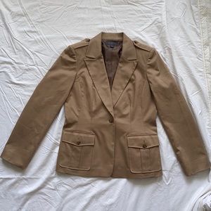 Tan blazer. - 514